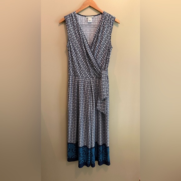 Dana Buchman Navy Blue and White Geometric Jumpsuit Romper - Picture 9 of 17